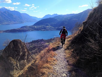 Mountain Biking Como